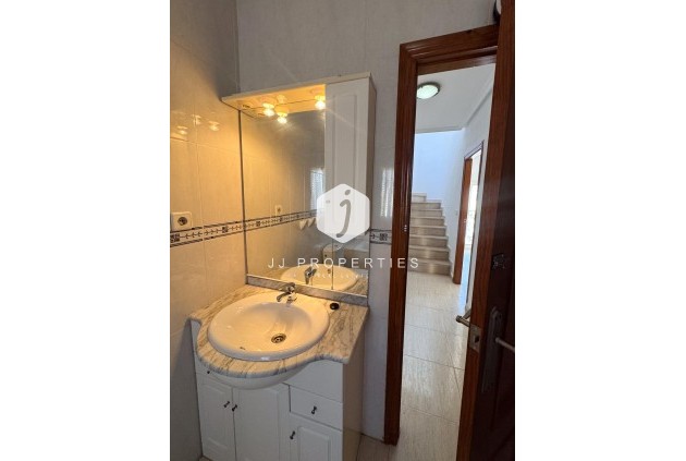 D'occasion - Duplex -
Orihuela Costa - Los Almendros-la Florida