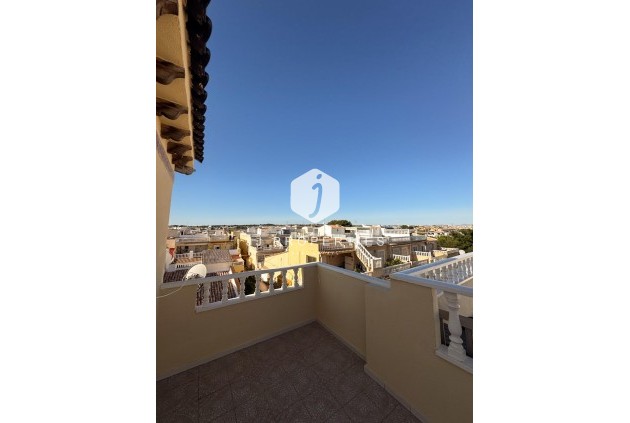 D'occasion - Duplex -
Orihuela Costa - Los Almendros-la Florida