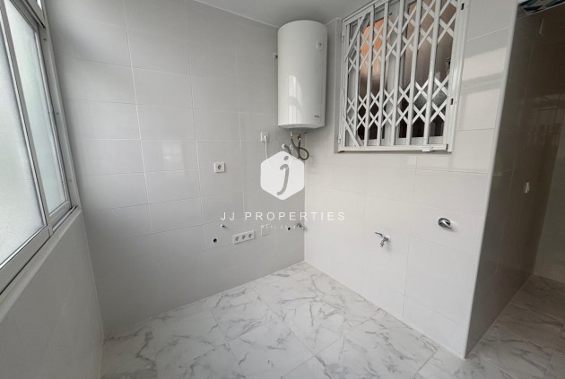 Aus zweiter Hand - Penthouse -
Torrevieja - Acequion