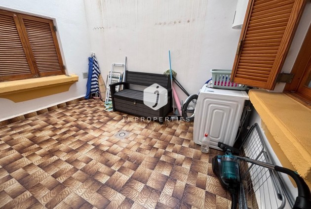 Resale - Apartment / flat -
Torrevieja - Los Frutales