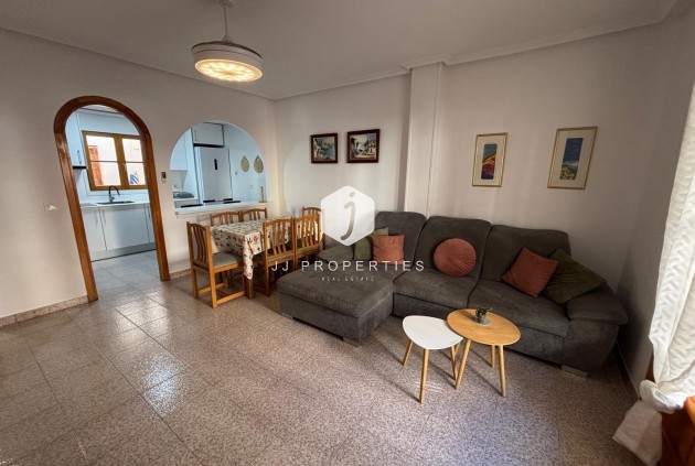 Resale - Apartment / flat -
Torrevieja - Los Frutales