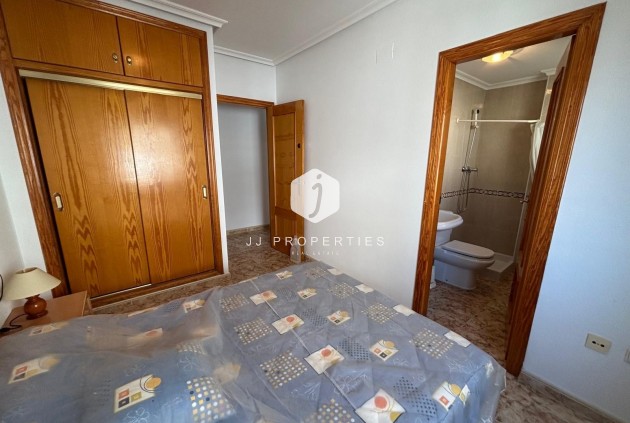 Resale - Apartment / flat -
Torrevieja - Playa del Cura
