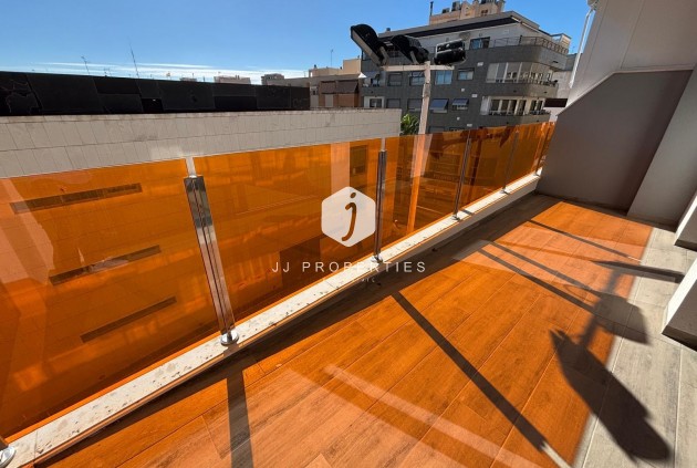 Resale - Apartment / flat -
Torrevieja - Estacion de autobuses