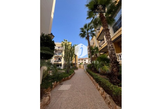 Resale - Penthouse -
Torrevieja - Los Frutales