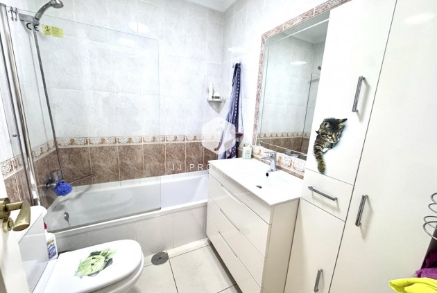 Aus zweiter Hand - Chalet -
Orihuela Costa - Playa Flamenca