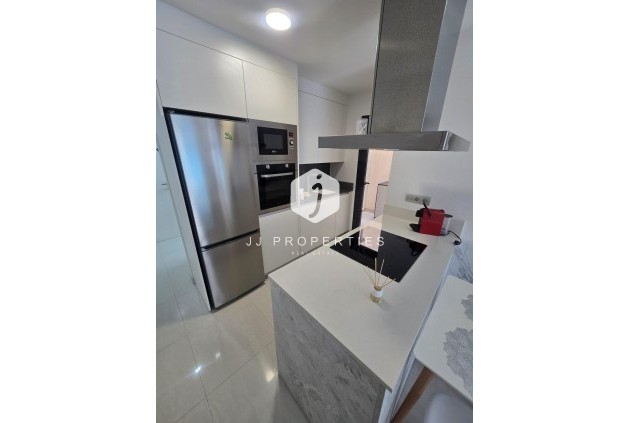Resale - Apartment / flat -
Torrevieja - Estacion de autobuses