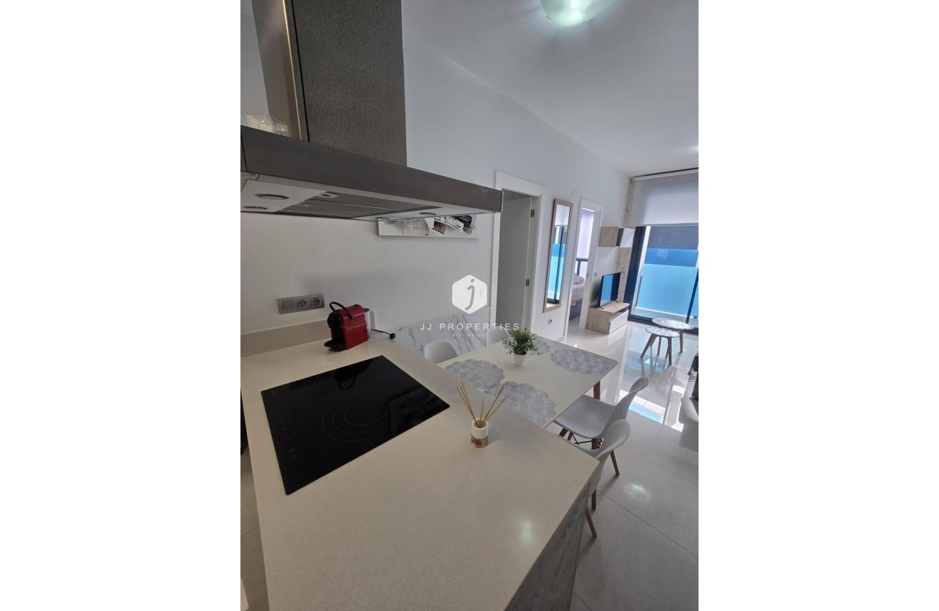 Resale - Apartment / flat -
Torrevieja - Estacion de autobuses