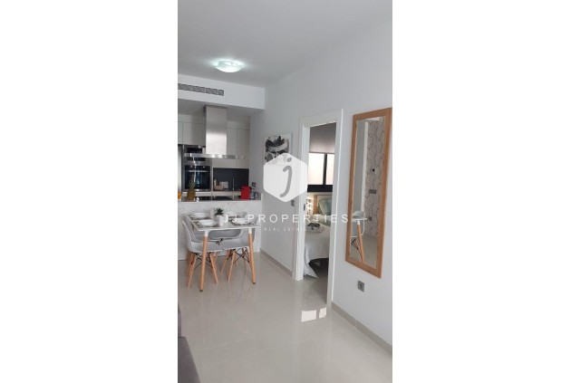 Resale - Apartment / flat -
Torrevieja - Estacion de autobuses