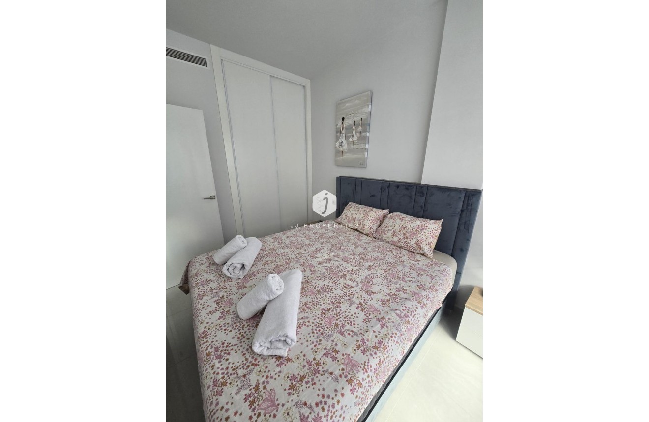 Resale - Apartment / flat -
Torrevieja - Estacion de autobuses