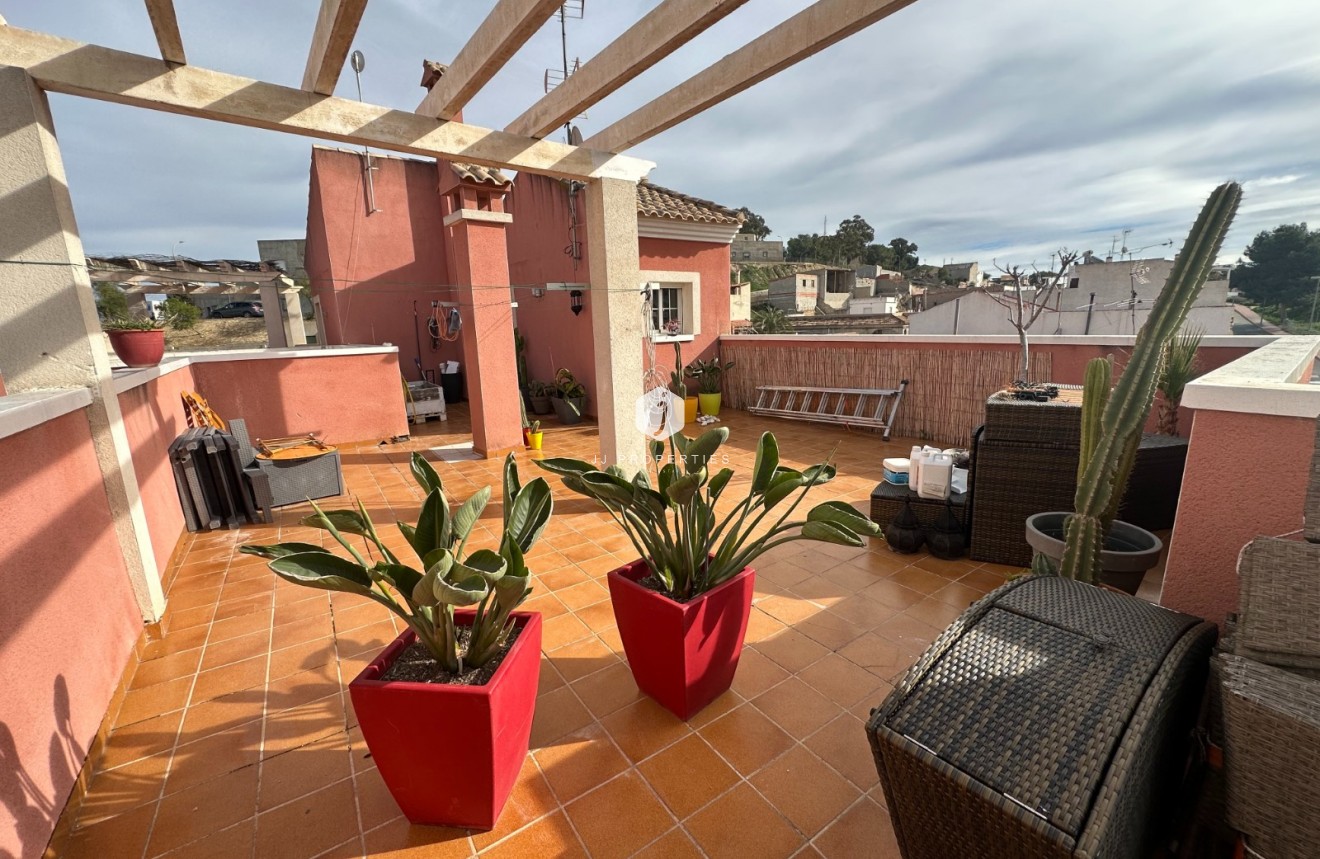 Resale - Chalet -
Bigastro - Inland