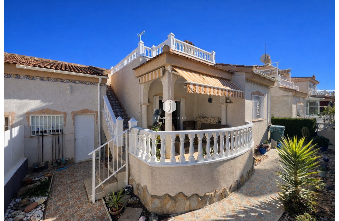 Resale - Chalet -
Algorfa - Inland