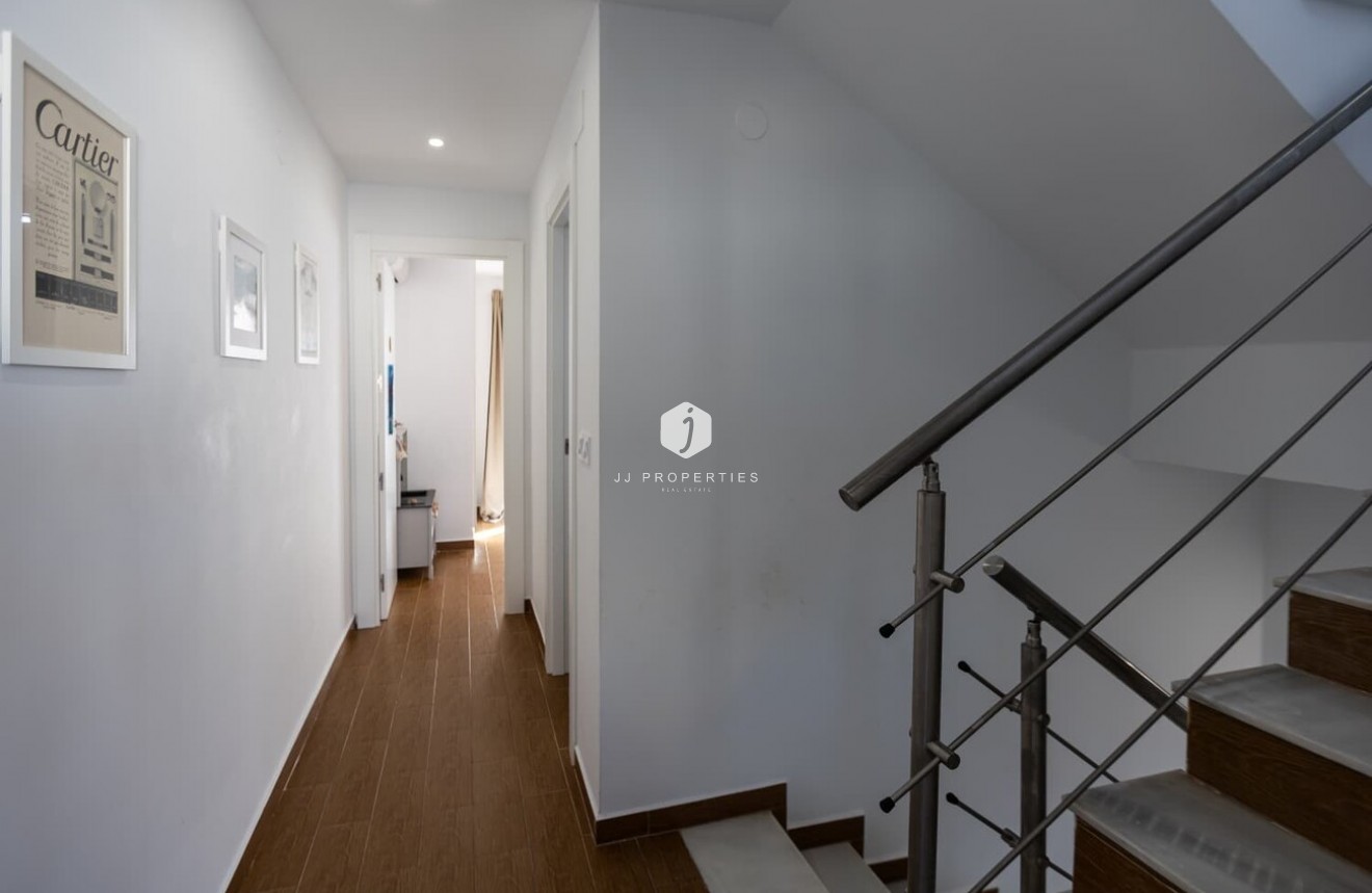 Segunda mano - Chalet -
Torrevieja