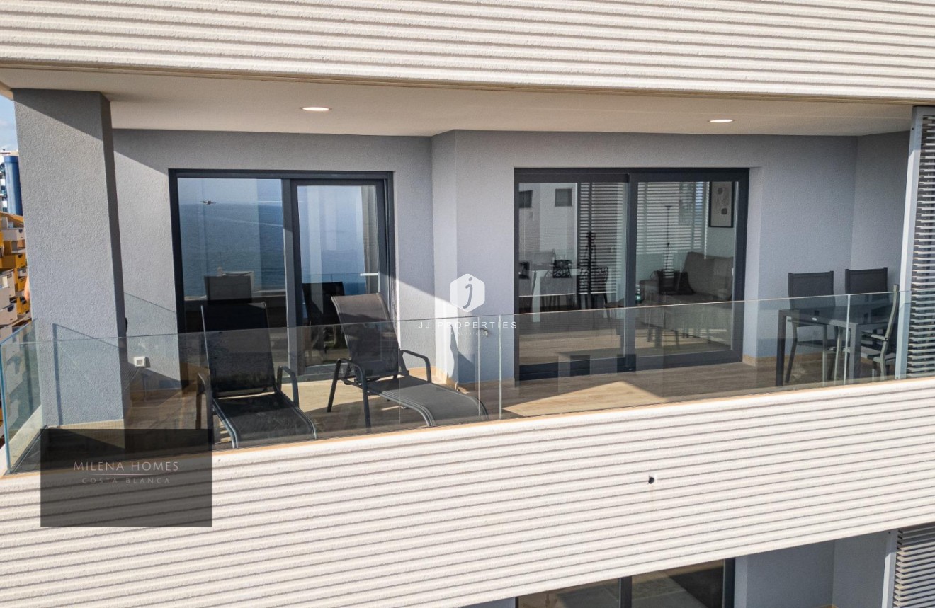 Resale - Apartment / flat -
Torrevieja - Punta prima