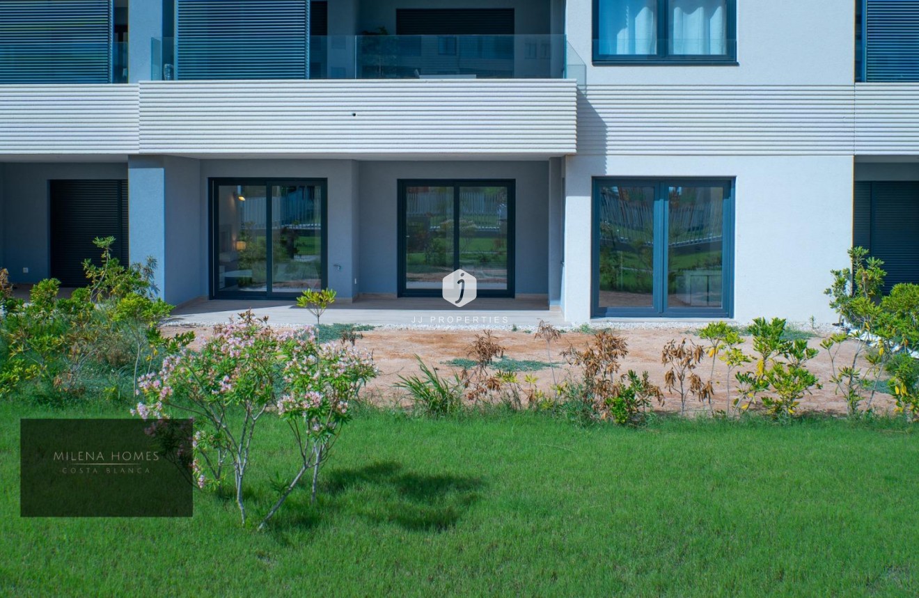 Resale - Apartment / flat -
Torrevieja - Punta prima