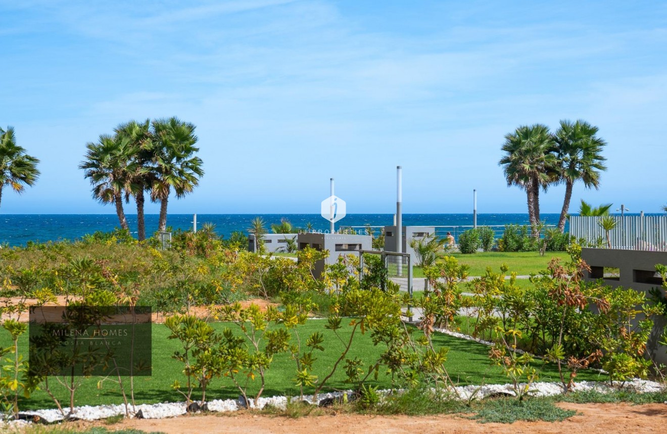 Resale - Apartment / flat -
Torrevieja - Punta prima