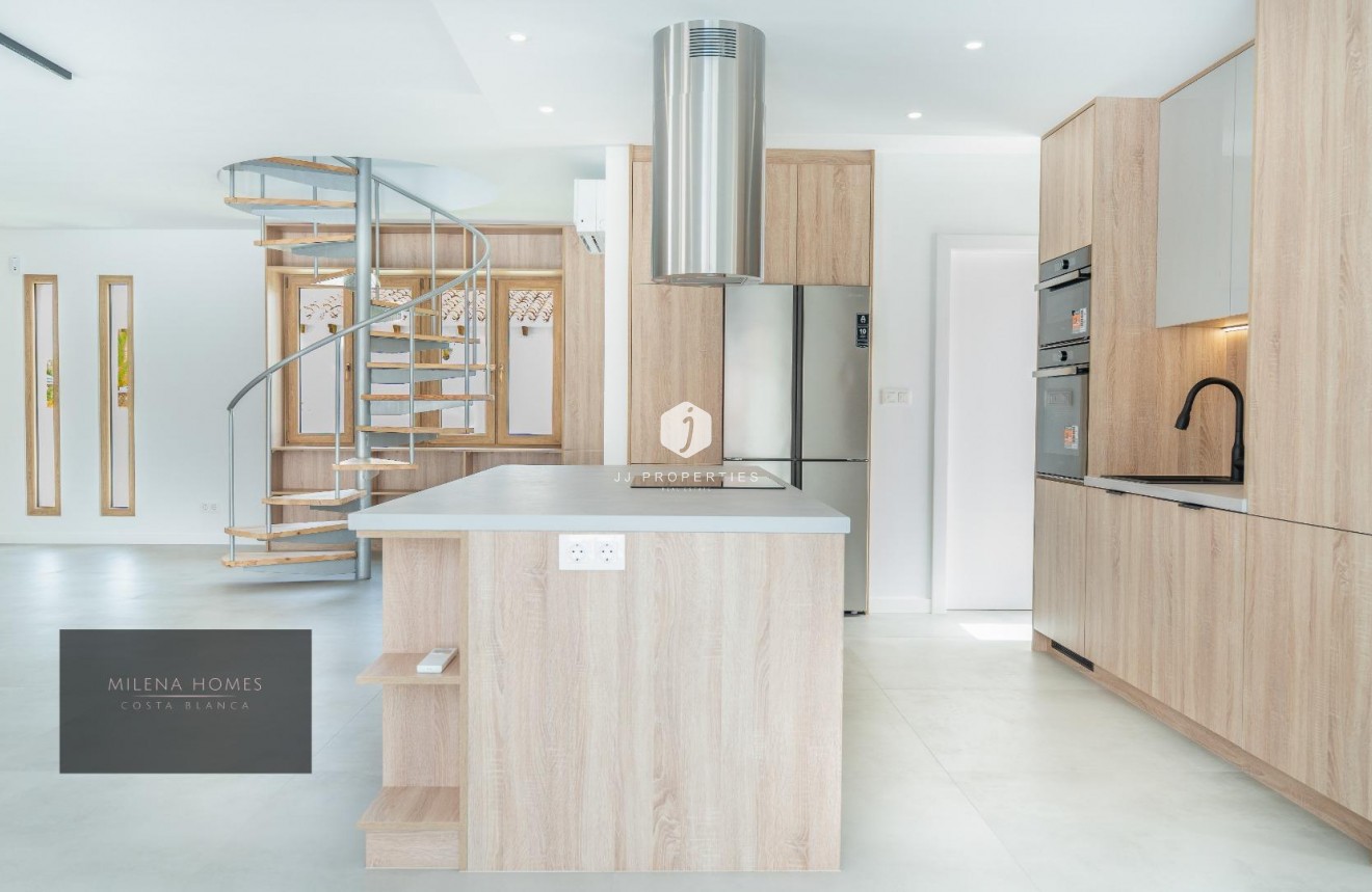 Segunda mano - Villa -
Cabo Roig