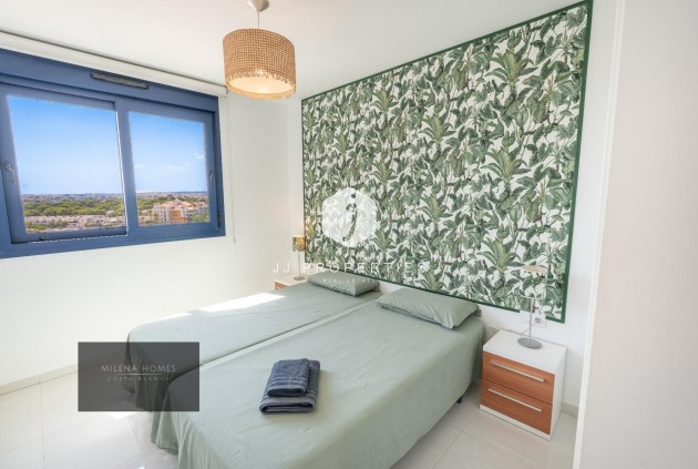 Resale - Penthouse -
Torrevieja - Punta prima