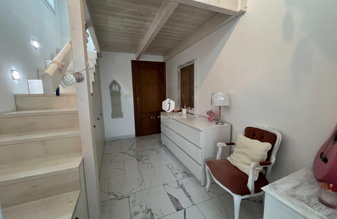 Resale - Villa -
Dolores - Comunidad Valenciana