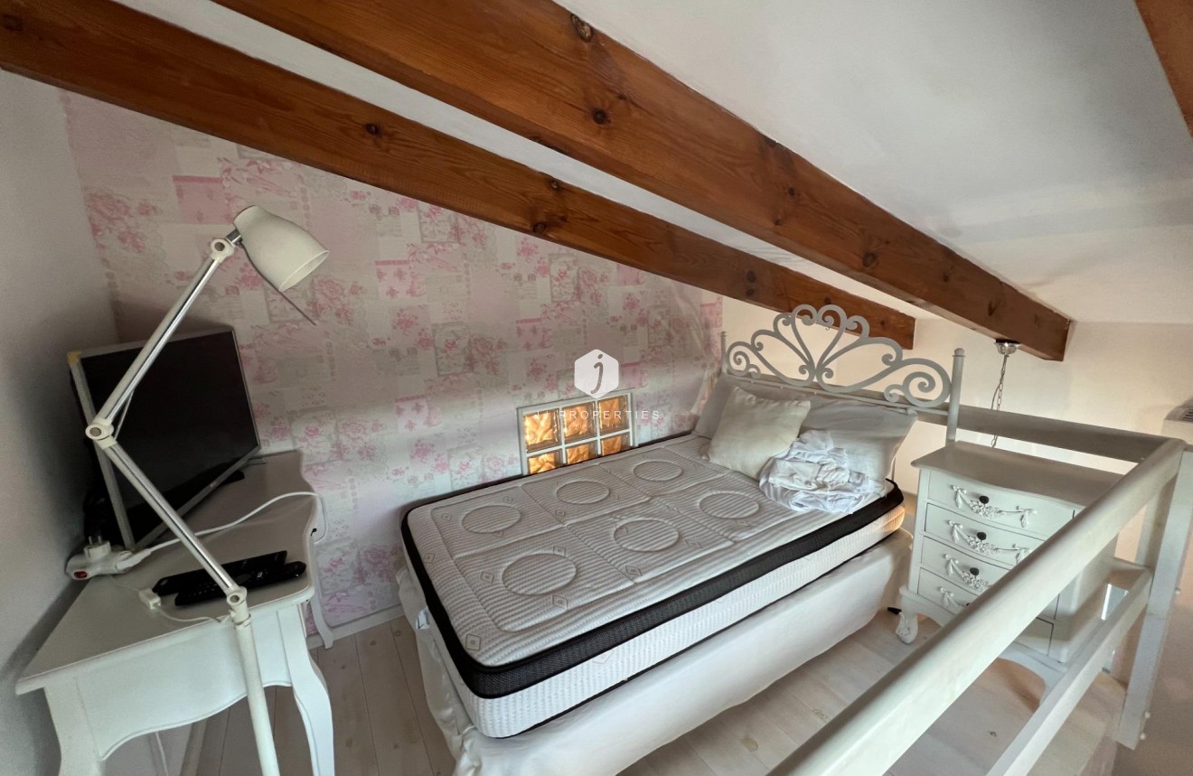 Resale - Villa -
Dolores - Comunidad Valenciana