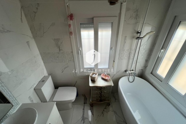 Resale - Villa -
Dolores - Comunidad Valenciana