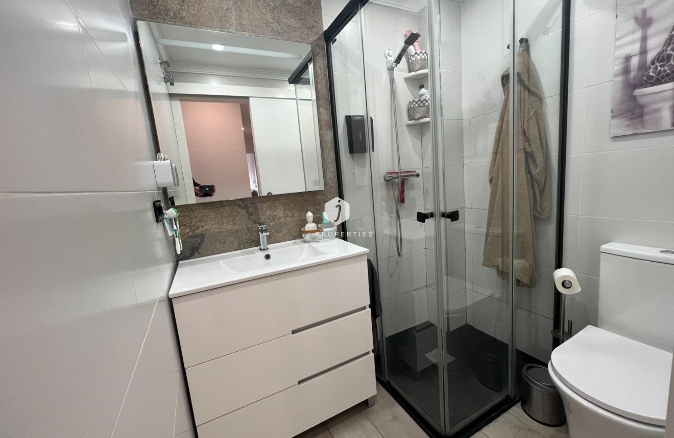 Resale - Apartment / flat -
Dolores - Comunidad Valenciana