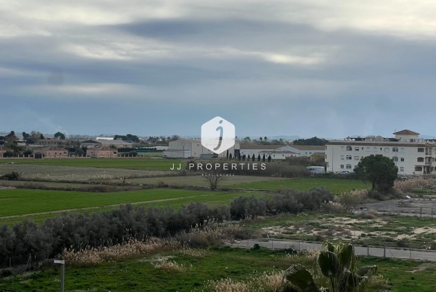 Resale - Apartment / flat -
Dolores - Comunidad Valenciana