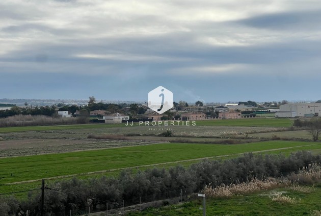 Resale - Apartment / flat -
Dolores - Comunidad Valenciana