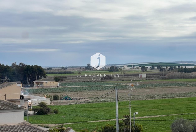 Resale - Apartment / flat -
Dolores - Comunidad Valenciana