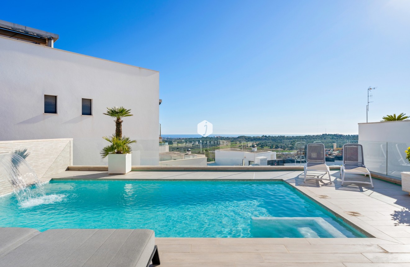 Resale - Villa -
San Miguel de Salinas - Inland