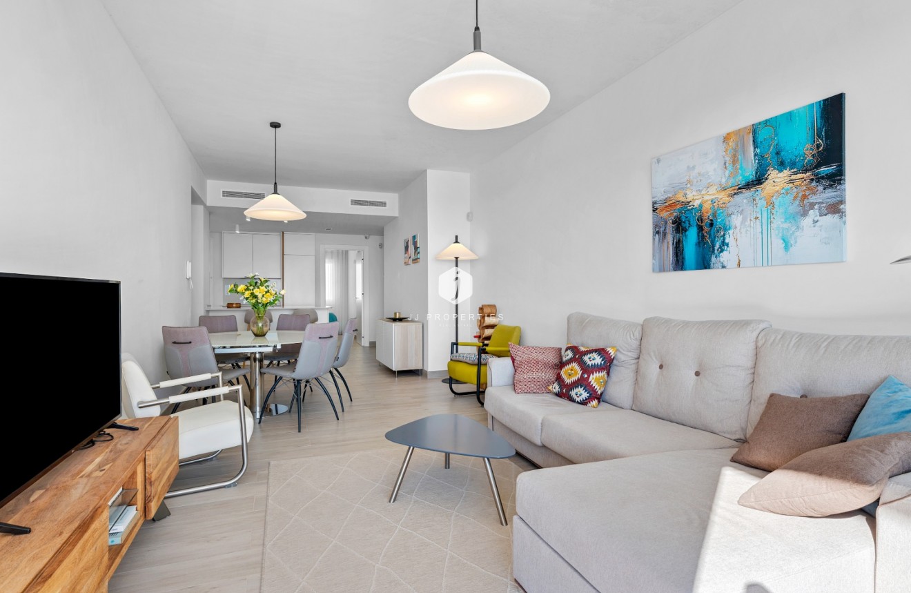 Resale - Villa -
San Miguel de Salinas - Inland