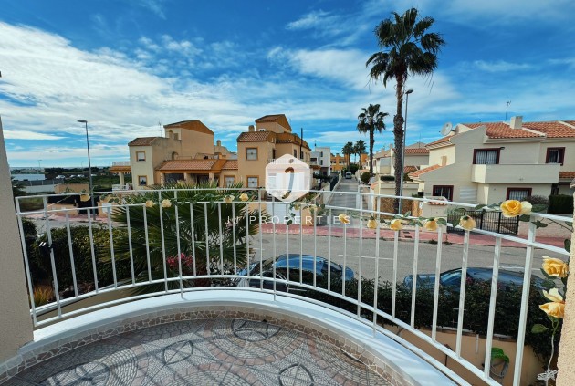 Resale - Chalet -
Ciudad Quesada - Costa Blanca