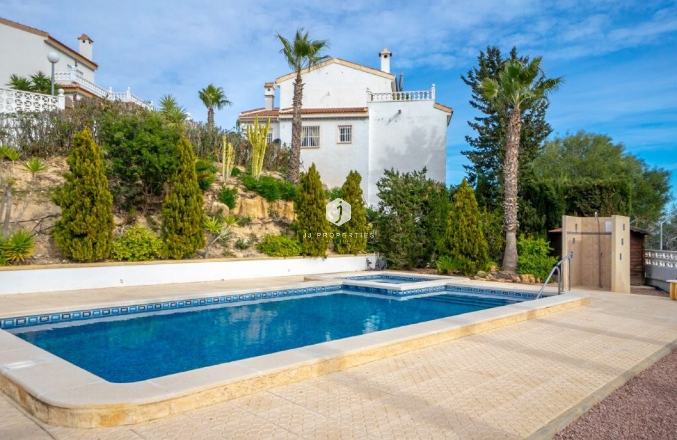 Resale - Villa -
Algorfa - Montemar