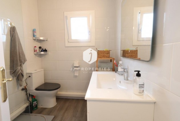 Z drugiej ręki - Bungalow -
Orihuela Costa - Costa Blanca