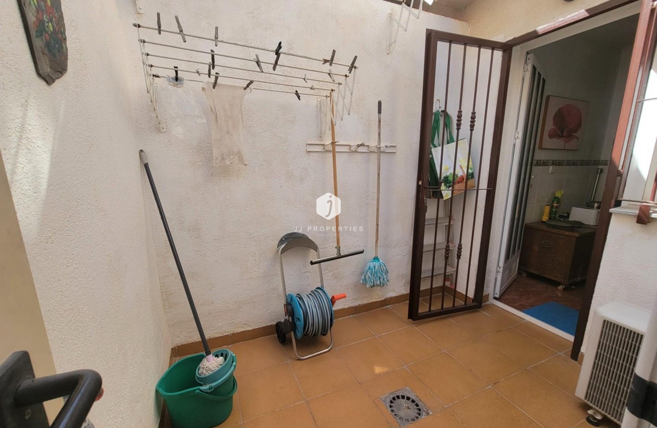 Aus zweiter Hand - Chalet -
Orihuela Costa - Playa Flamenca