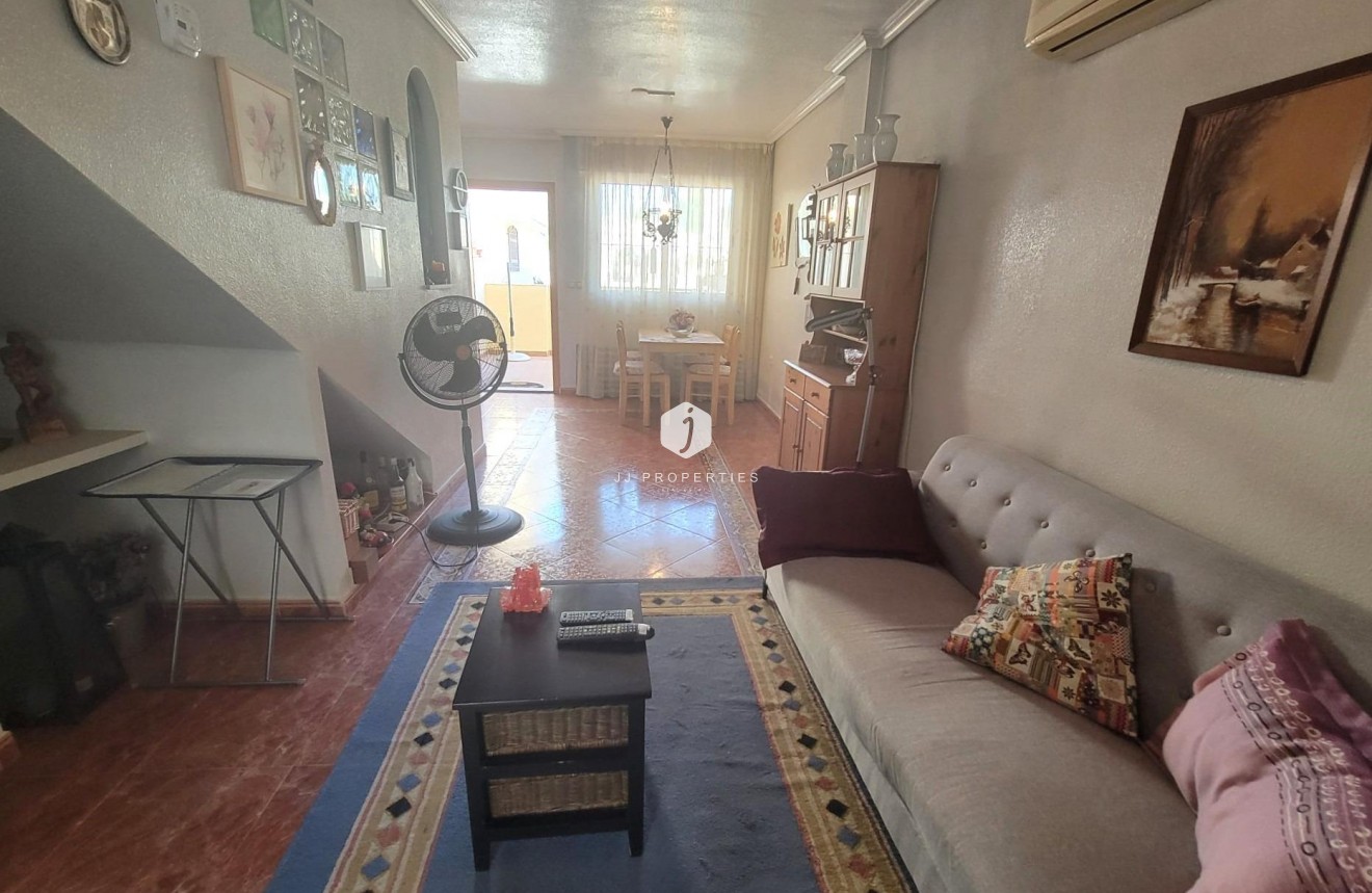 Aus zweiter Hand - Chalet -
Orihuela Costa - Playa Flamenca