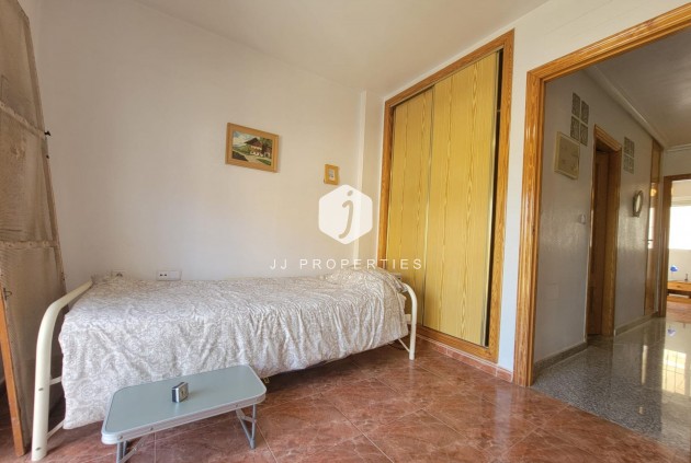 Aus zweiter Hand - Chalet -
Orihuela Costa - Playa Flamenca