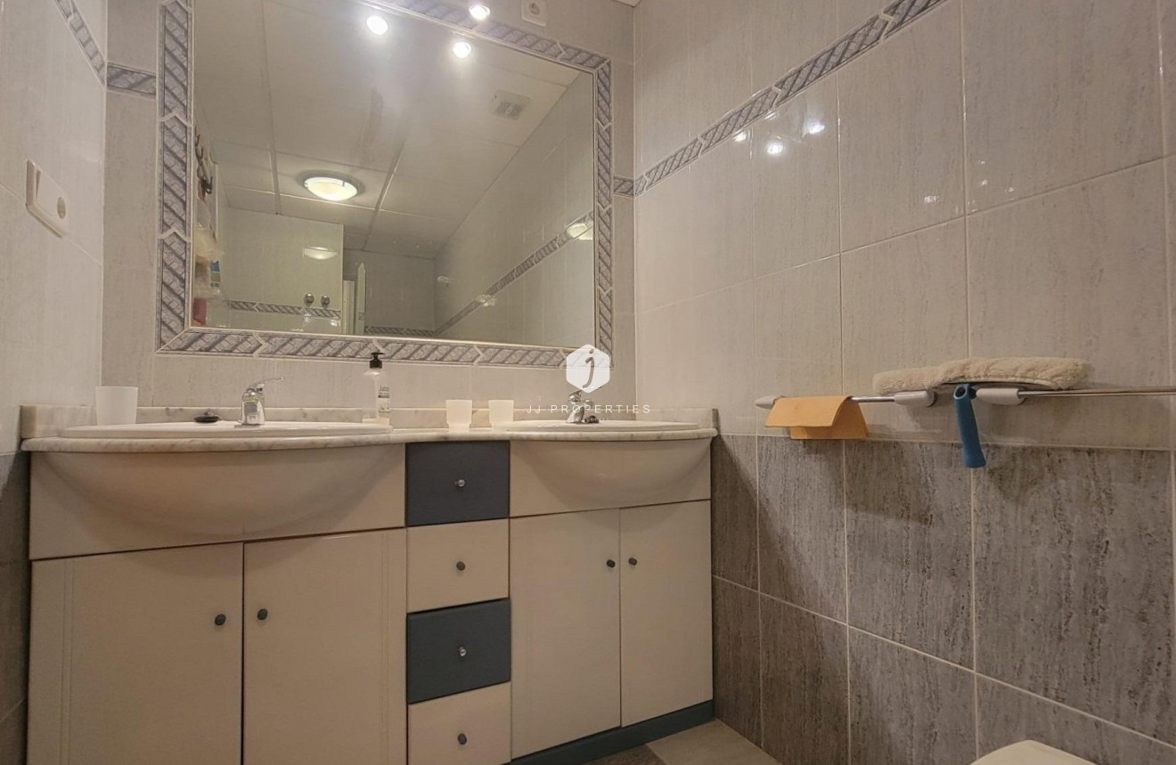 Aus zweiter Hand - Chalet -
Orihuela Costa - Playa Flamenca