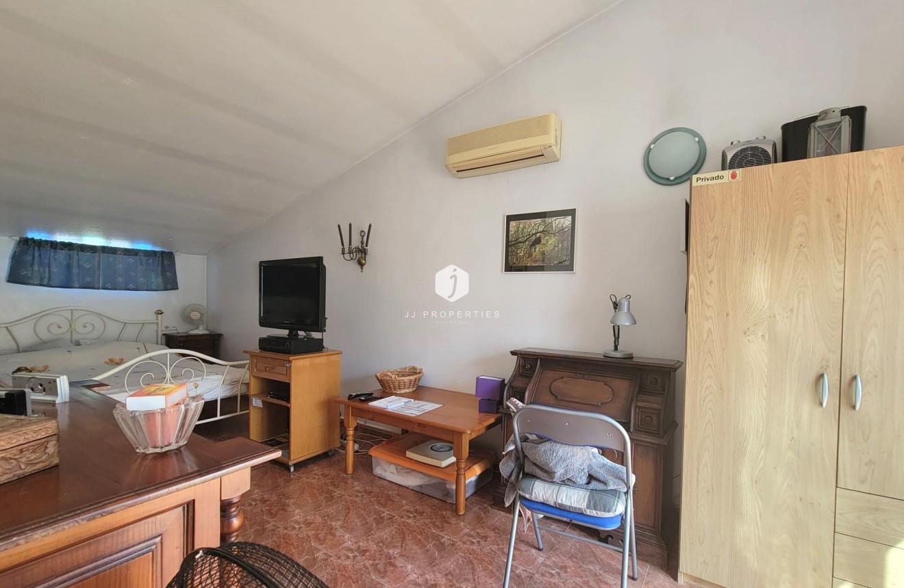 Aus zweiter Hand - Chalet -
Orihuela Costa - Playa Flamenca