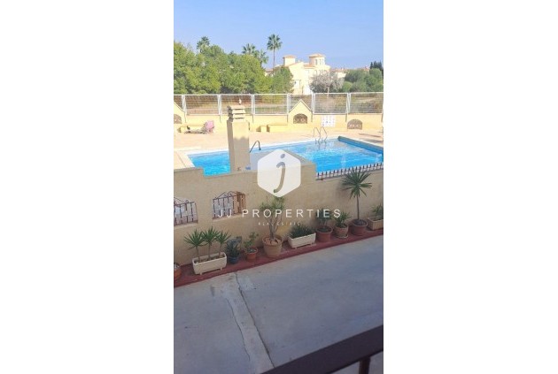 Aus zweiter Hand - Chalet -
Orihuela Costa - Playa Flamenca