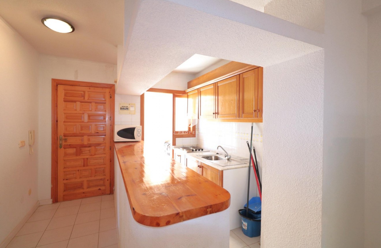 Resale - Apartment / flat -
Torrevieja - La veleta