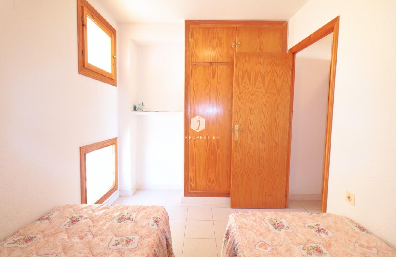 Resale - Apartment / flat -
Torrevieja - La veleta