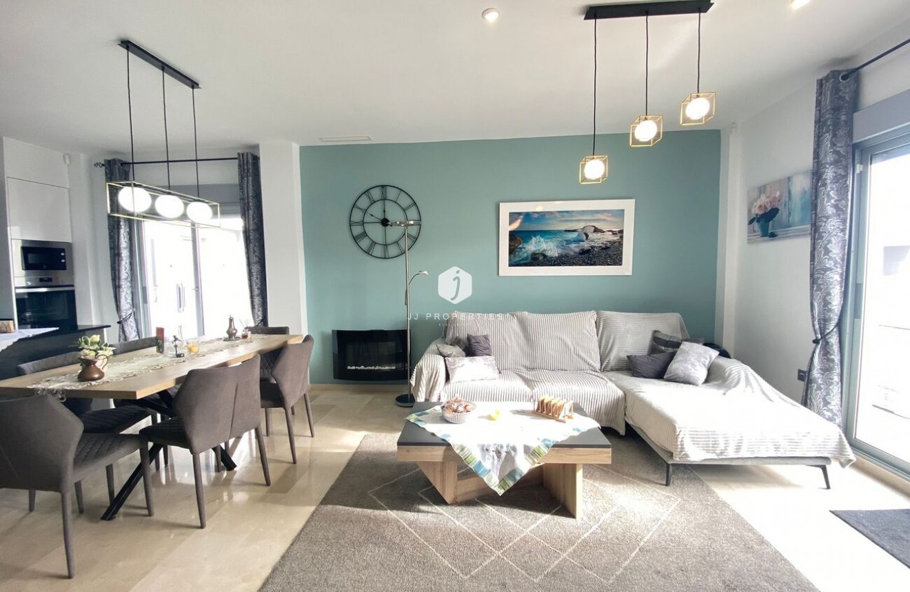 Resale - Apartment / flat -
Dehesa de Campoamor - Las Filipinas