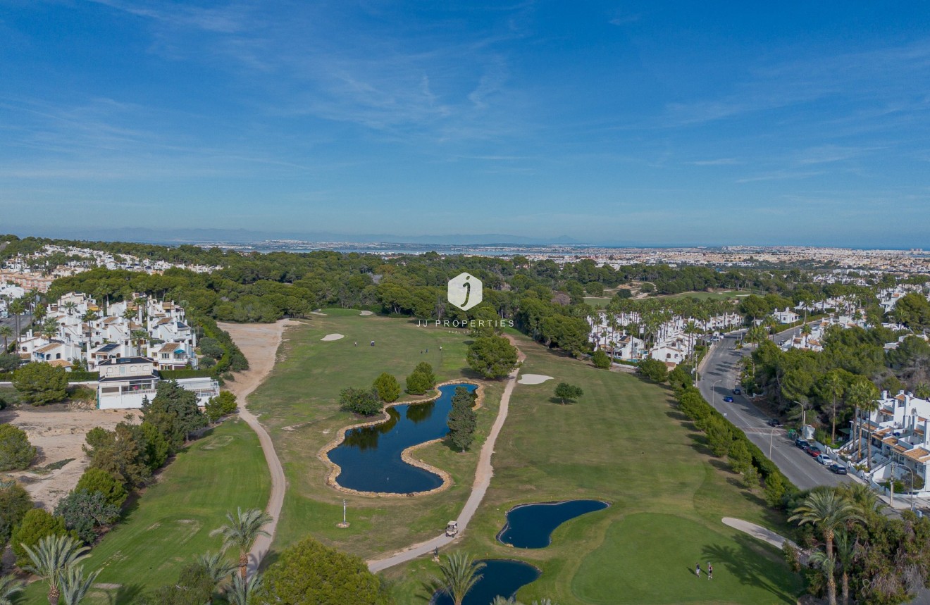 Segunda mano - Apartamento / piso -
Orihuela Costa - Costa Blanca