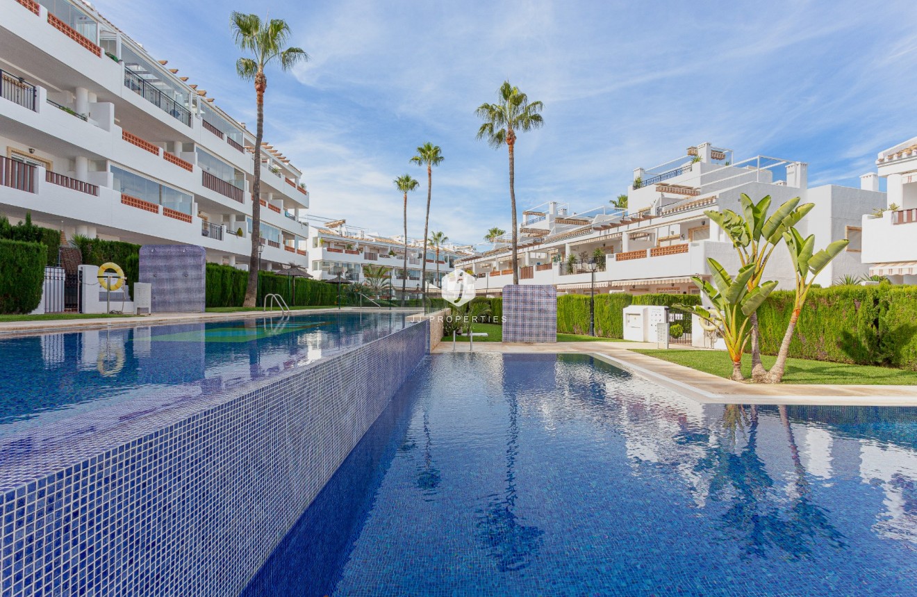 Segunda mano - Apartamento / piso -
Orihuela Costa - Costa Blanca