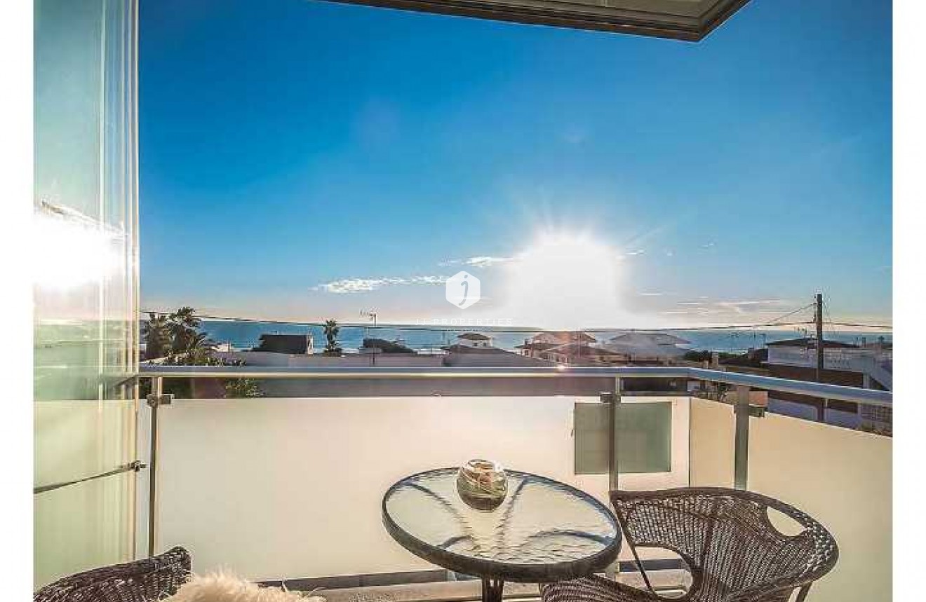 Resale - Chalet -
Guardamar del Segura - Costa Blanca