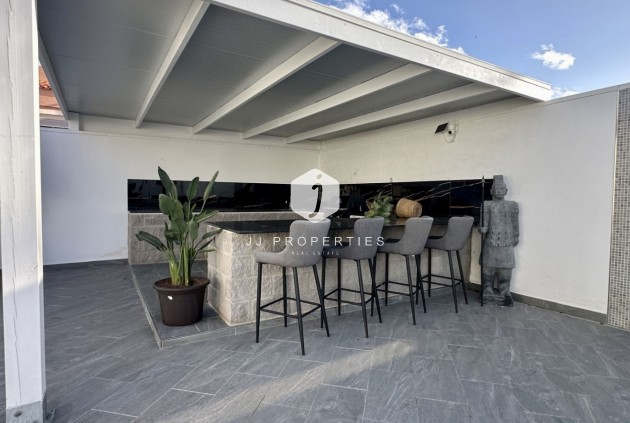 Resale - Villa -
Rojales - Inland