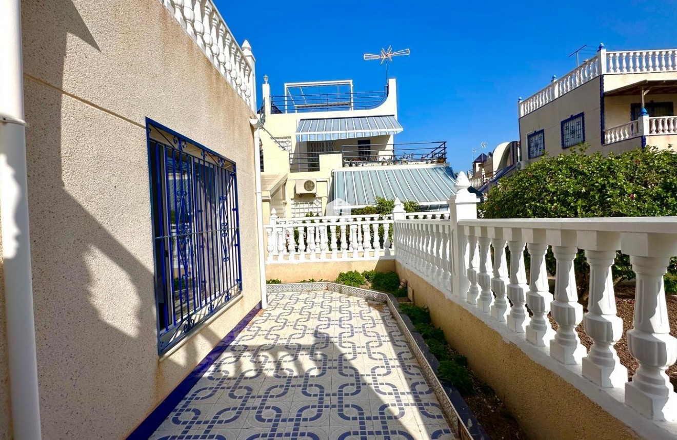 Resale - Chalet -
Torrevieja - Carrefour