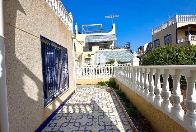 Resale - Chalet -
Torrevieja - Carrefour