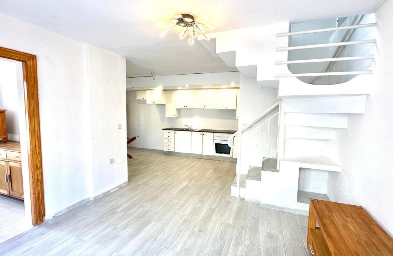 Resale - Chalet -
Torrevieja - Carrefour