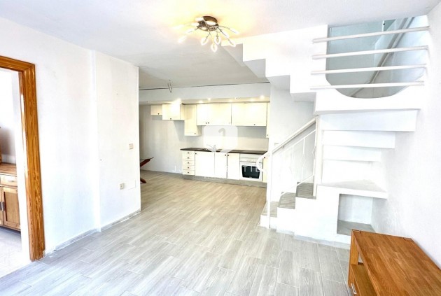 Resale - Chalet -
Torrevieja - Carrefour